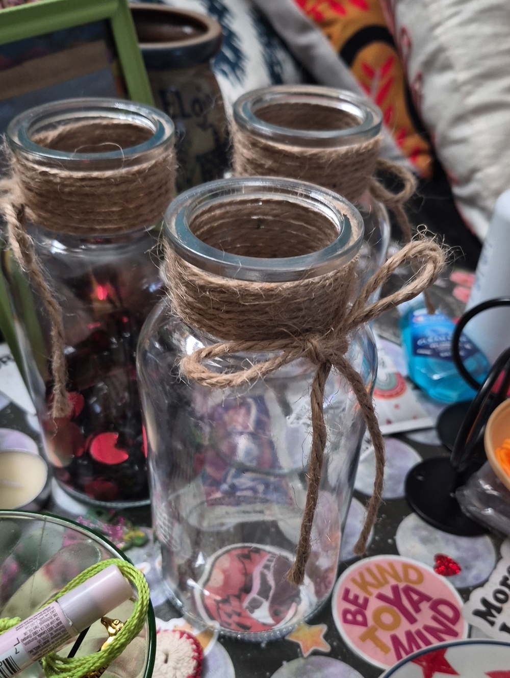 Set Of 3 Amazon Essentials Clear Glass Vase with Natural Jute Wrap